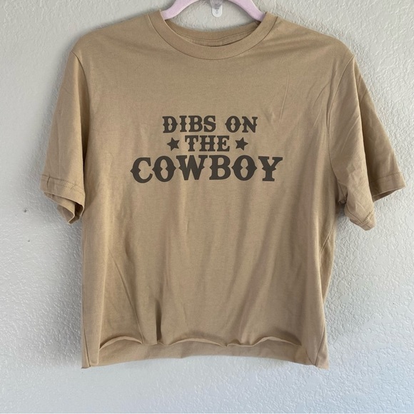 Tops - Dibs on the cowboy graphic tee